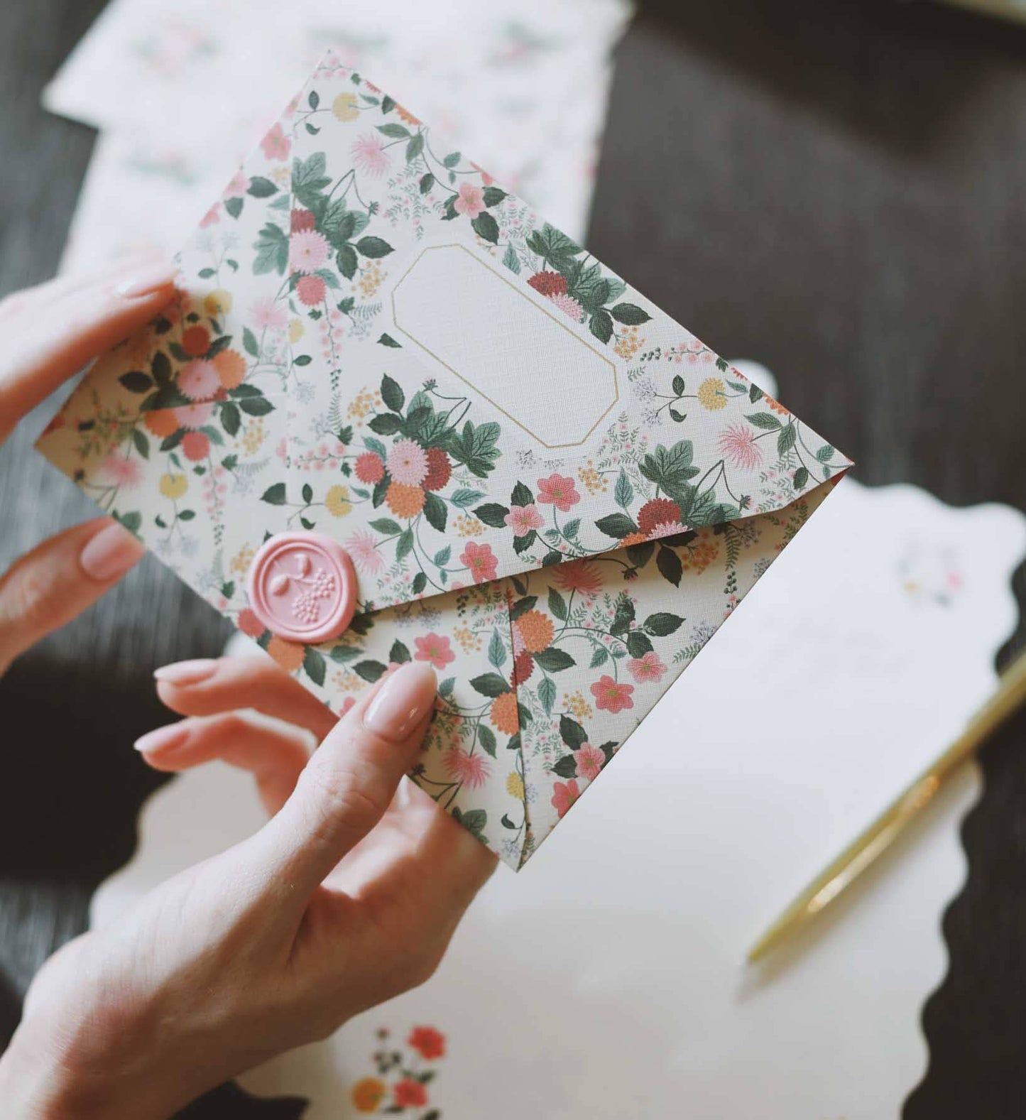 Dahlia Letter Writing Set