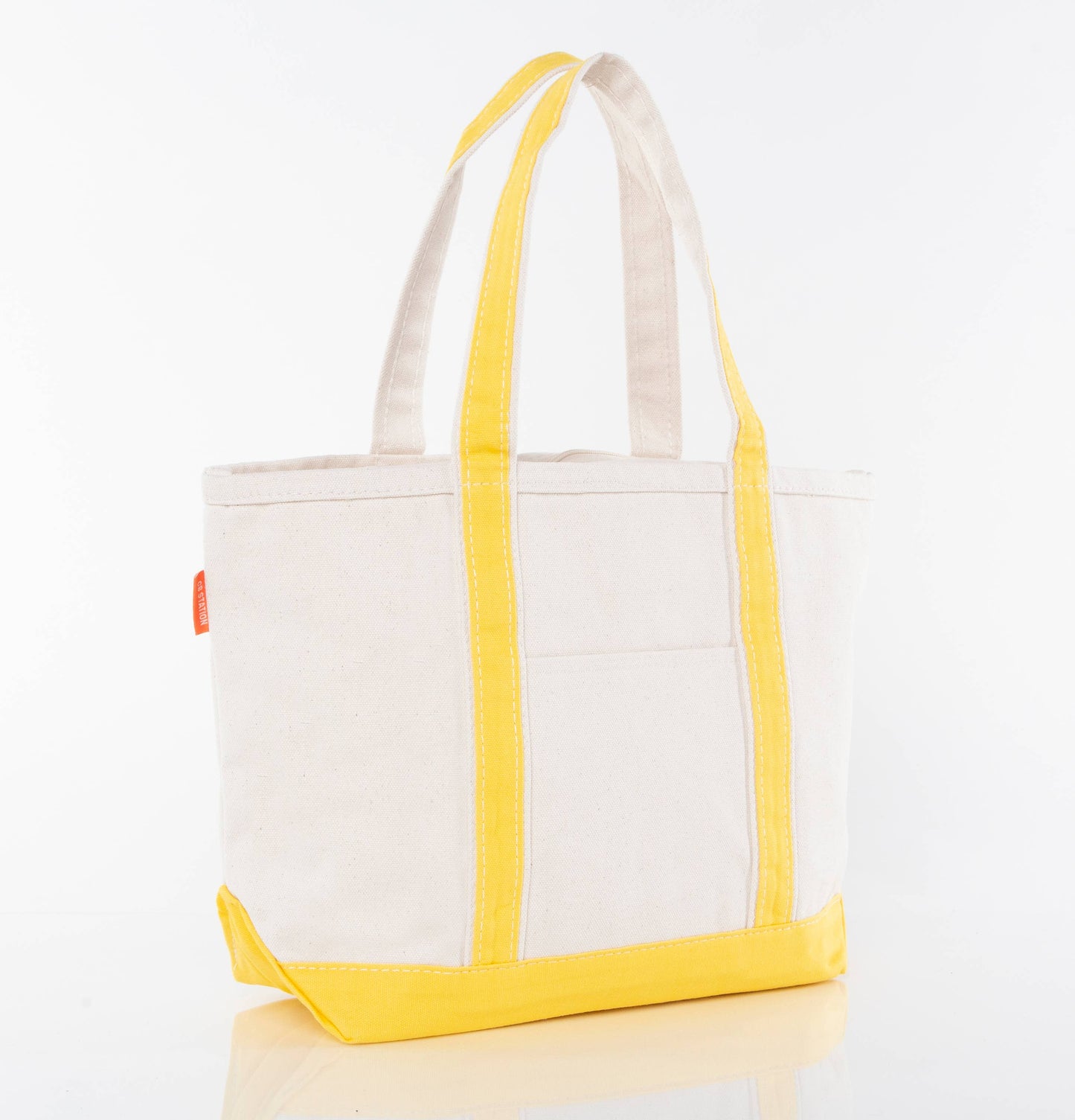 Medium Classic Tote: Natural